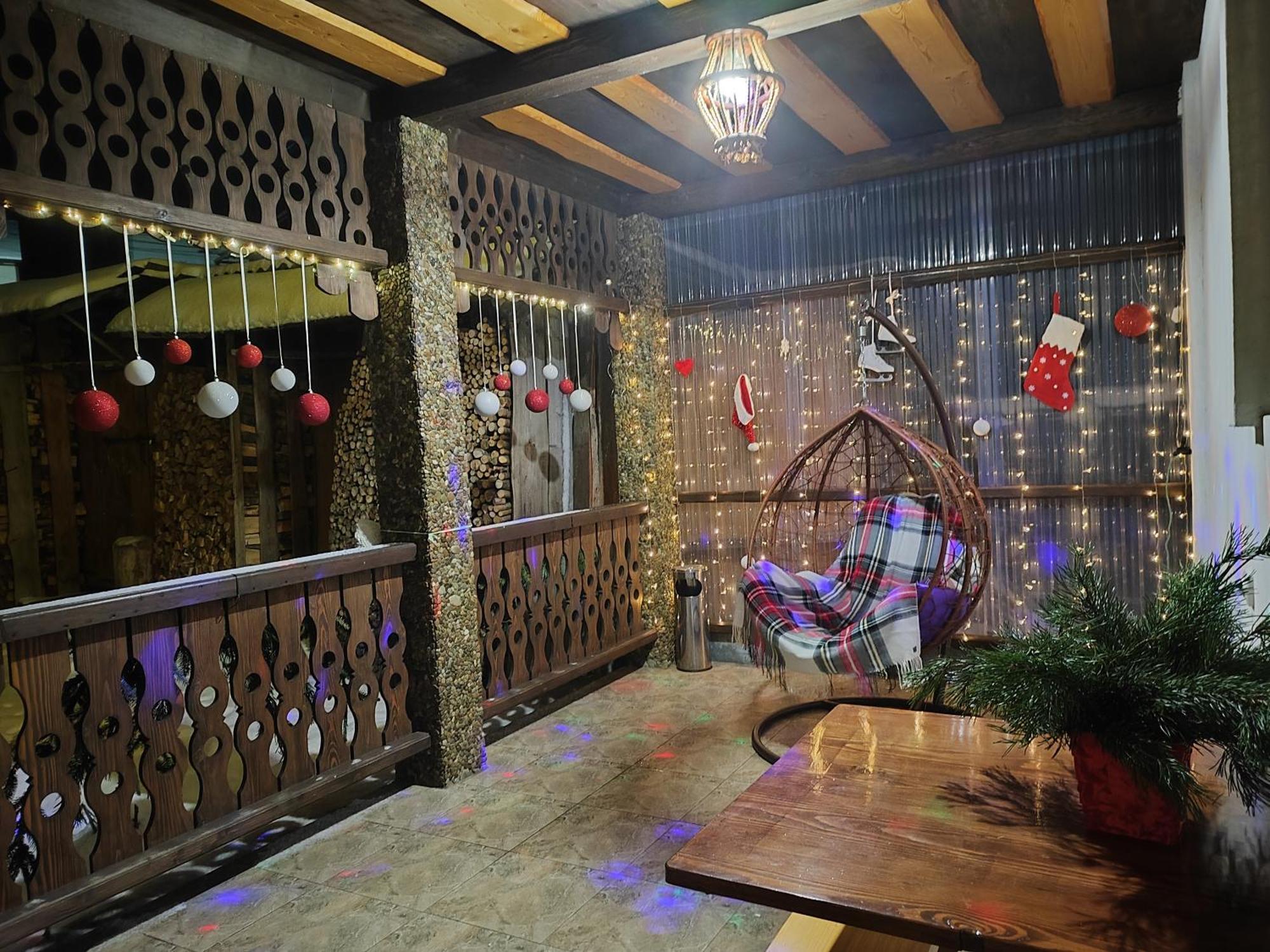 Карпатський Куточок Daire Slavske Dış mekan fotoğraf